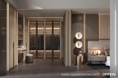 modern-walk-in-closet-for-sale-111